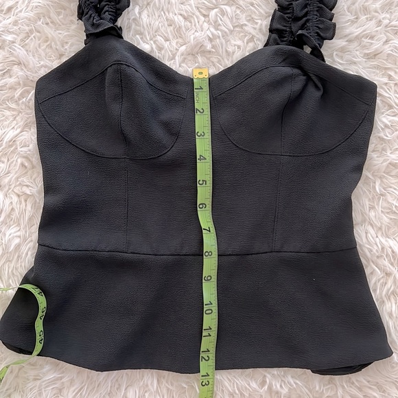 Sofia Vergara Black Haven Top - Picture 10 of 11